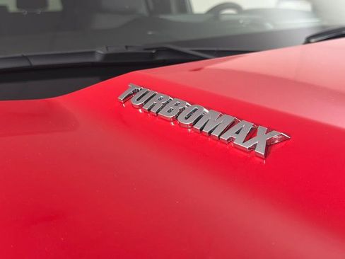 Used 2025 Chevrolet Silverado 1500 Custom RWD image 37