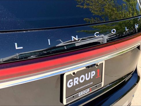 Used 2023 Lincoln Aviator Reserve w/ Equipment Group 201A AWD/4WD image 29