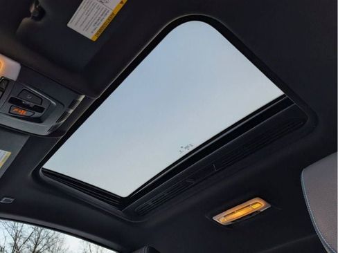 Used 2018 BMW M2 image 14