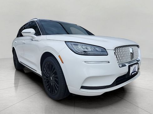 Used 2021 Lincoln Corsair Reserve image 1