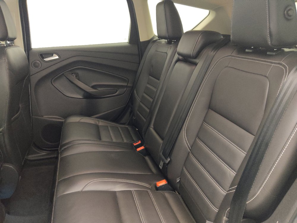 Used 2017 Ford Escape Titanium FWD image 18