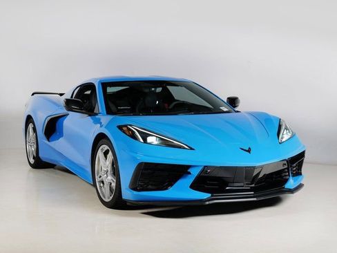 Used 2023 Chevrolet Corvette Stingray Preferred Cpe w/ Z51 Performance Package RWD image 7