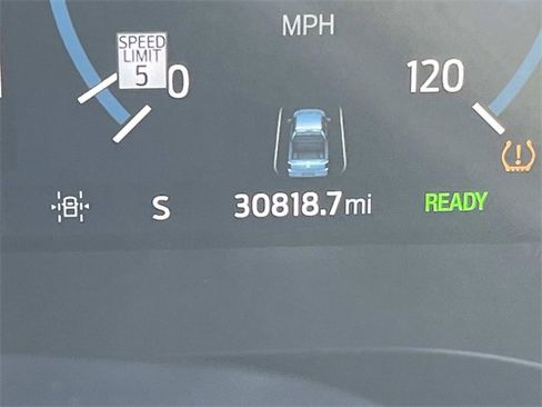 Used 2023 Ford F150 Lariat w/ Equipment Group 502A High image 41