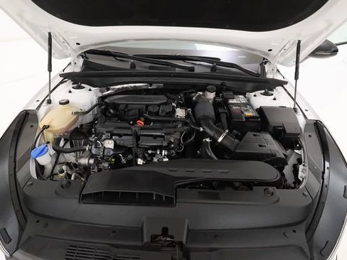 Used 2023 Kia K5 GT-Line w/ GT-Line Premium Package image 5