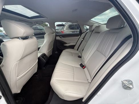Used 2018 Honda Accord EX-L image 19