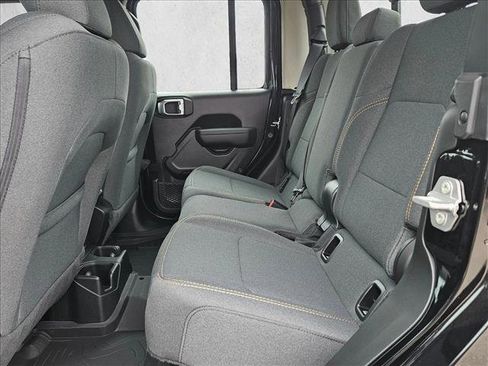 New 2026 Jeep Gladiator Sport image 16