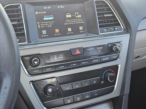 Used 2017 Hyundai Sonata SE image 14