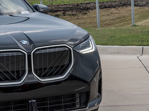 New 2026 BMW X3 xDrive30 w/ M Sport Package image 7