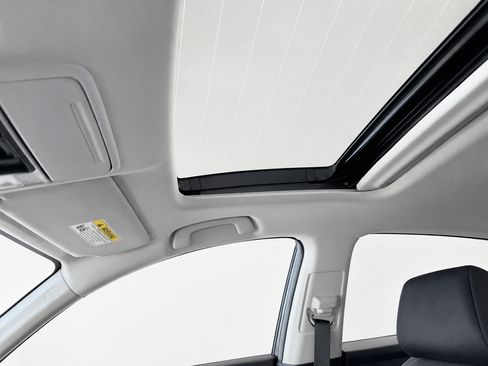 Used 2024 Honda Accord EX image 6