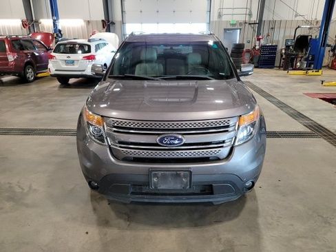 Used 2014 Ford Explorer Limited AWD/4WD image 2