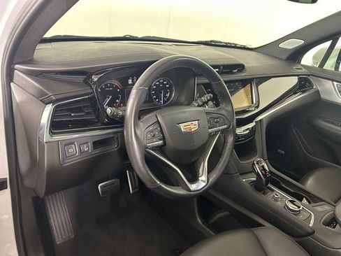 Certified 2024 Cadillac XT6 Sport AWD/4WD image 12