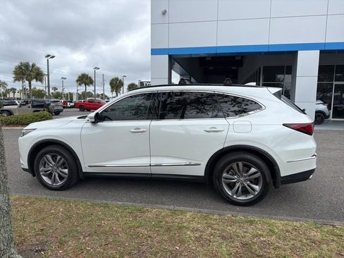 Used 2022 Acura MDX SH-AWD image 3