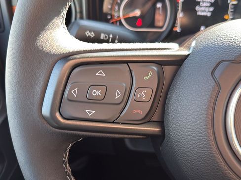 New 2025 Jeep Gladiator Mojave w/ Safety Group image 16