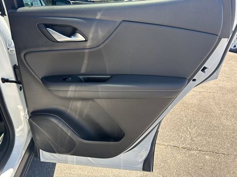 Used 2024 Chevrolet Blazer LT w/ LPO, Floor Liner Package FWD image 17