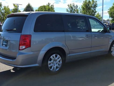 Used 2017 Dodge Grand Caravan SE w/ Power Window Group FWD image 8