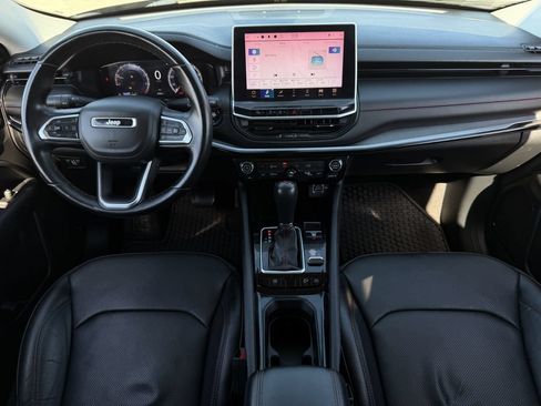 Used 2022 Jeep Compass Trailhawk w/ Trailhawk Elite Group AWD/4WD image 14