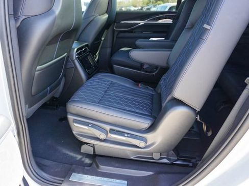 Used 2025 Cadillac Escalade IQ Sport 1 image 19