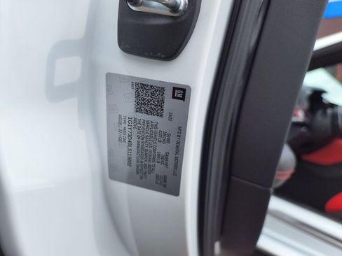 Used 2020 Chevrolet Corvette 2LT w/ 2LT Preferred Equipment Group image 31