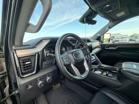 Certified 2024 GMC Sierra 2500 Denali w/ Denali Reserve Package AWD/4WD image 11