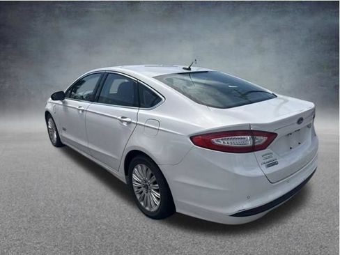 Used 2013 Ford Fusion Energi SE FWD image 11