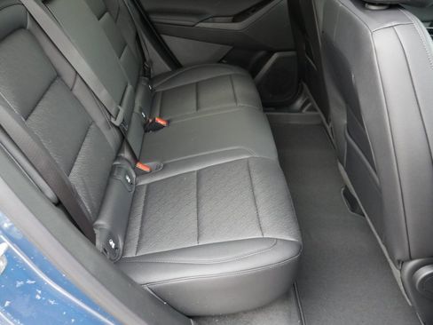 New 2026 Chevrolet Equinox LT image 24