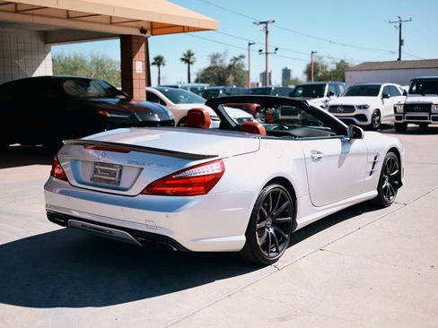 Used 2013 Mercedes-Benz SL 63 AMG image 21