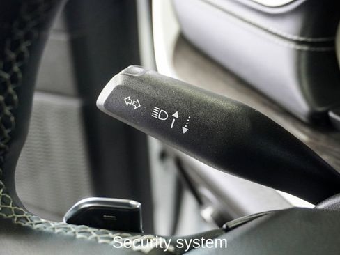 Used 2024 Jeep Grand Cherokee L Limited w/ Luxury Tech Group II image 27