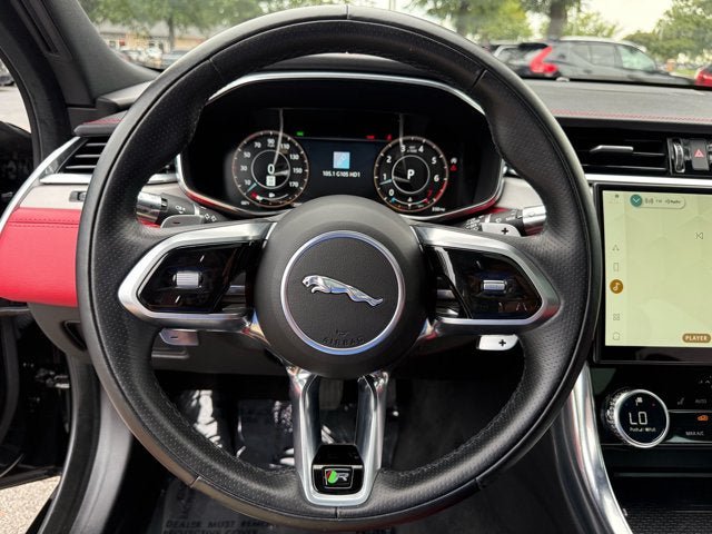 Used 2021 Jaguar XF R-Dynamic SE AWD/4WD image 14