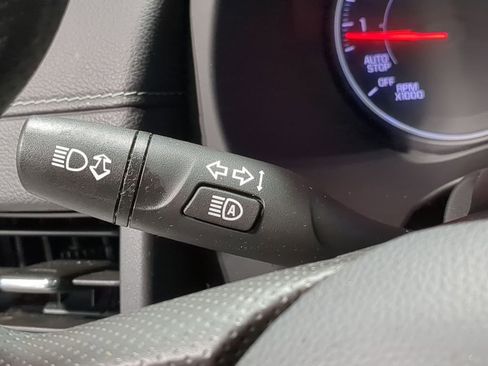 Used 2022 GMC Terrain SLE w/ Driver Convenience Package image 33