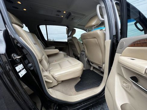 Used 2011 Nissan Armada Platinum image 14