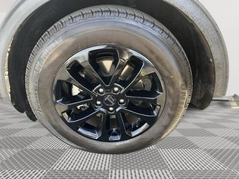 Used 2021 Ford Escape SE w/ Convenience Package image 32