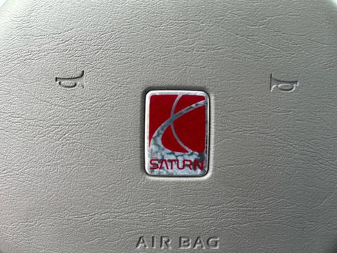 Used 2003 Saturn ION Level 1 image 11