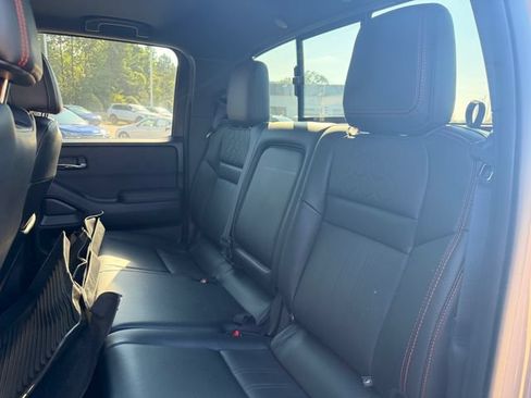 Used 2023 Nissan Frontier PRO-4X w/ Pro-4X Premium Package AWD/4WD image 12