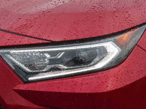 Used 2021 Toyota RAV4 XLE image 7