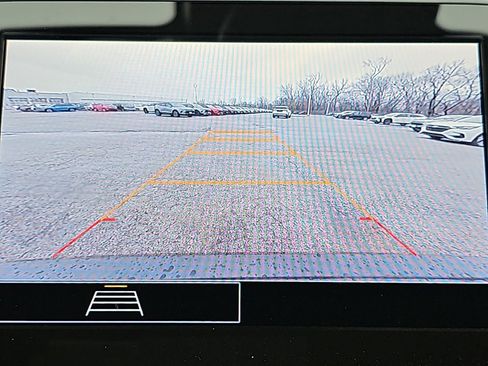 Used 2025 Chevrolet Malibu LT image 27