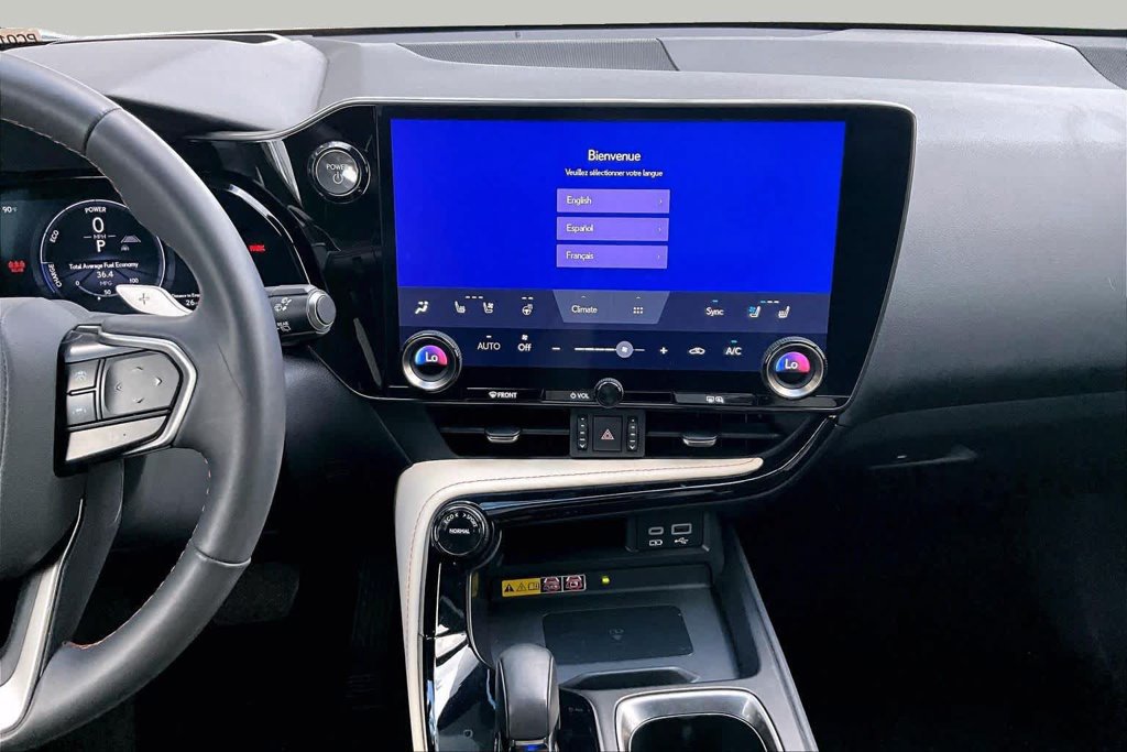 Used 2023 Lexus NX 350h AWD image 6