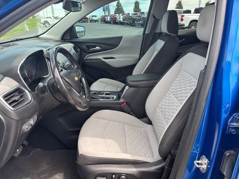 Certified 2019 Chevrolet Equinox LT w/ Sun & Navigation Package FWD image 9