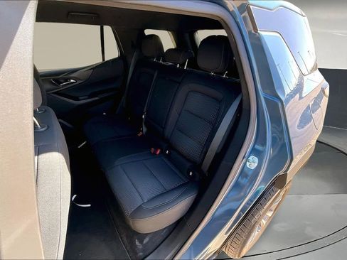 Used 2025 Chevrolet Equinox LT image 21