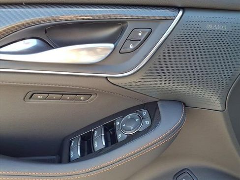 New 2026 Cadillac CT5 V w/ Technology Package AWD/4WD image 9