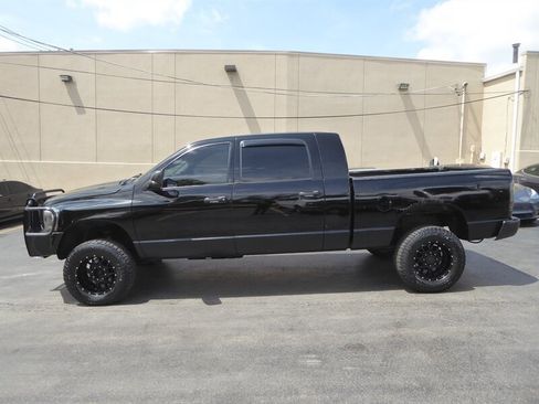 Used 2006 Dodge Ram 2500 Truck Laramie w/ Protection Group AWD/4WD image 4