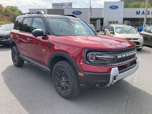 New 2025 Ford Bronco Sport Badlands w/ Badlands Tech Package image 3