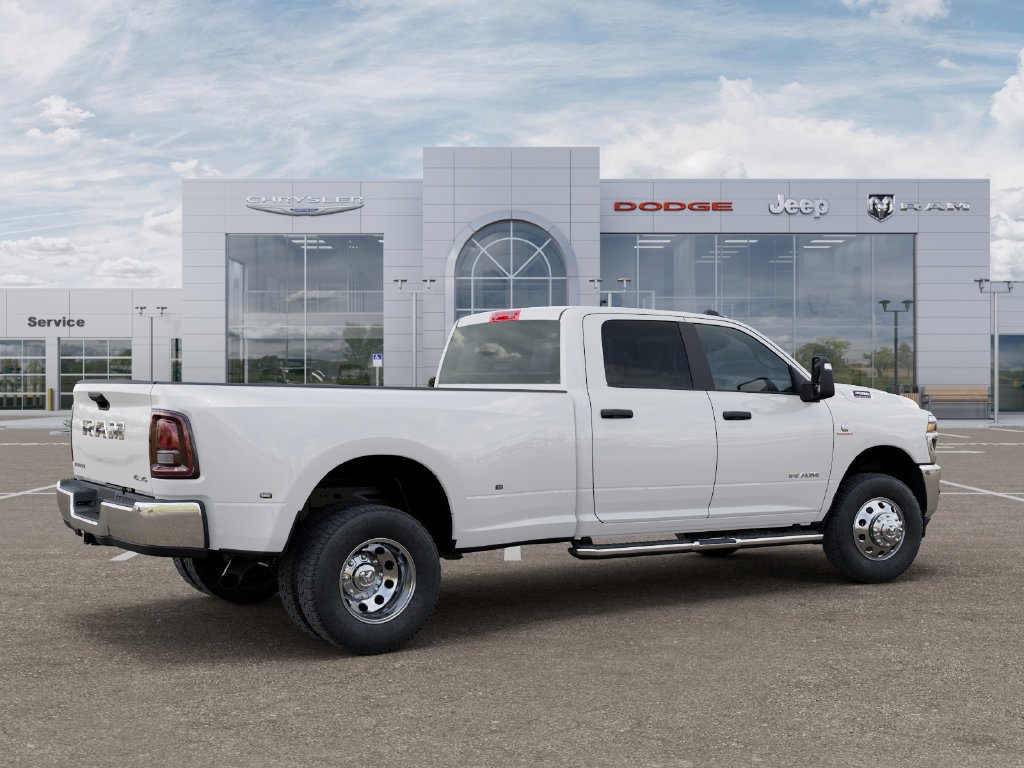 New 2026 RAM 3500 Big Horn w/ Bed Utility Group AWD/4WD image 4