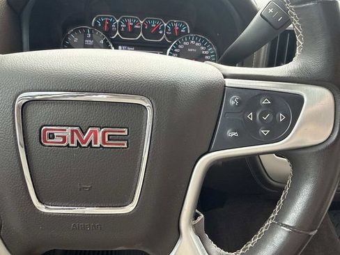 Used 2018 GMC Sierra 1500 SLE w/ SLE Value Package AWD/4WD image 16