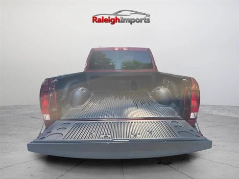 Used 2015 RAM 1500 Express AWD/4WD image 8
