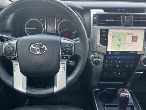 Used 2021 Toyota 4Runner Limited AWD/4WD image 15