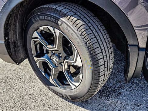 Used 2019 Honda CR-V Touring image 10