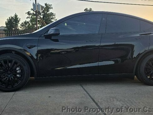 Used 2026 Tesla Model Y Long Range RWD image 24