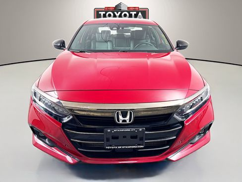 Used 2022 Honda Accord Sport image 2