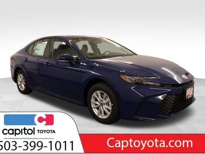 New 2025 Toyota Camry LE