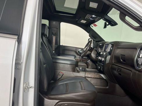 Used 2023 GMC Sierra 2500 Denali w/ Denali Ultimate Package image 31